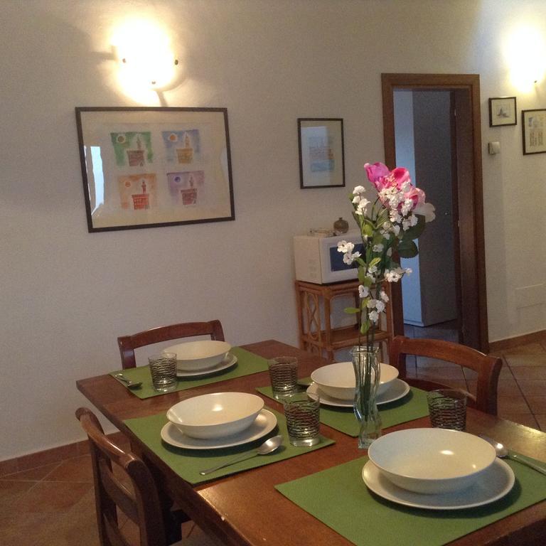 Vellutini Number One Apartment ฟลอเรนซ์ ห้อง รูปภาพ
